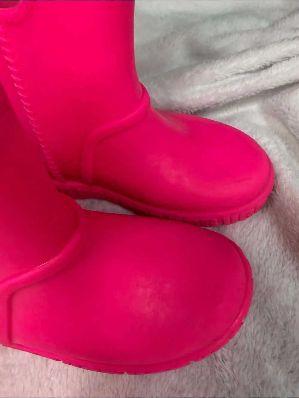 UGG Drizlita Hot Pink Waterproof Rain Boots Kids Size 9